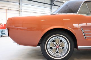 1966 Ford Mustang 289 Coupé K-Code 271 PS HiPo Pony-Deluxe - foto 70