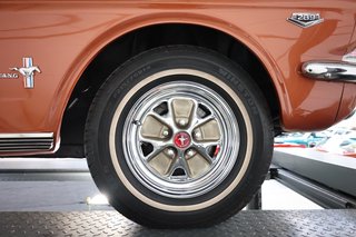 1966 Ford Mustang 289 Coupé K-Code 271 PS HiPo Pony-Deluxe - foto 139