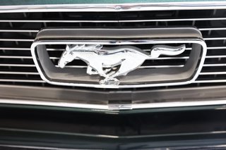 1966 Ford Mustang 289 Coupé V8 neuer Lack in Bullitt Grün - photo 91