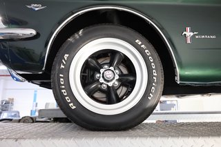 1965 Ford Mustang 289 Coupé A Code Disc brakes im Neulack - photo 24