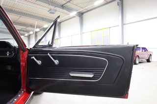 1966 Ford Mustang Coupé V8  neuer 302 V8 Motor - photo 35