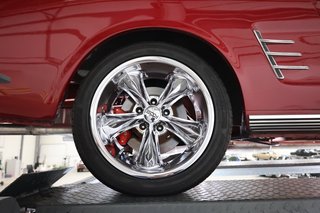 1966 Ford Mustang Coupé V8  neuer 302 V8 Motor - photo 126