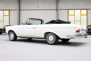 1965 Mercedes-Benz 220SE Cabrio W111 aus Kalifornien - photo 1