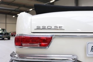 1965 Mercedes-Benz 220SE Cabrio W111 aus Kalifornien - photo 69