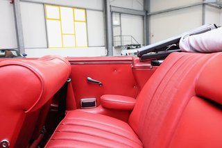 1965 Mercedes-Benz 220SE Cabrio W111 aus Kalifornien - photo 14