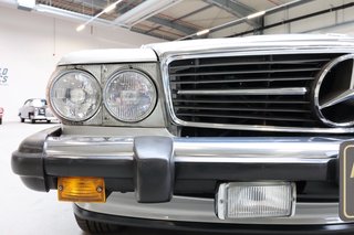 1988 Mercedes-Benz SL 560 scheckheftgepflegt, 2. Hand - photo 53
