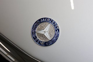 1988 Mercedes-Benz SL 560 scheckheftgepflegt, 2. Hand - photo 57