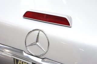 1988 Mercedes-Benz SL 560 scheckheftgepflegt, 2. Hand - photo 69