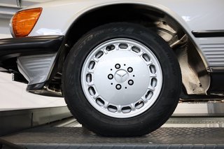 1988 Mercedes-Benz SL 560 scheckheftgepflegt, 2. Hand - photo 124