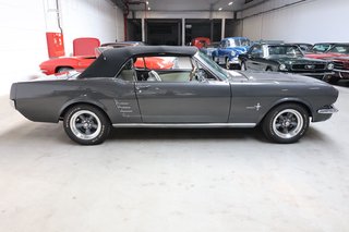1966 Ford Mustang Cabriolet 289cui V8 Servo+Scheibenbremsen - foto 36