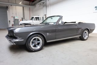 1966 Ford Mustang Cabriolet 289cui V8 Servo+Scheibenbremsen - foto 69