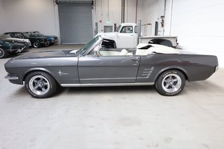 1966 Ford Mustang Cabriolet 289cui V8 Servo+Scheibenbremsen - foto 71