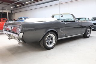 1966 Ford Mustang Cabriolet 289cui V8 Servo+Scheibenbremsen - foto 44