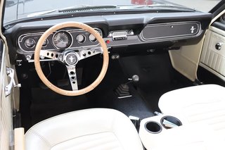 1966 Ford Mustang Cabriolet 289cui V8 Servo+Scheibenbremsen - foto 48