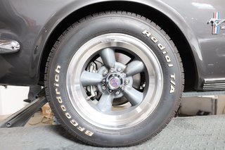 1966 Ford Mustang Cabriolet 289cui V8 Servo+Scheibenbremsen - foto 110