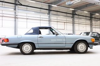 1987 Mercedes-Benz SL 560 fast wie ein Jahreswagen, aus 1. Hand - photo 9