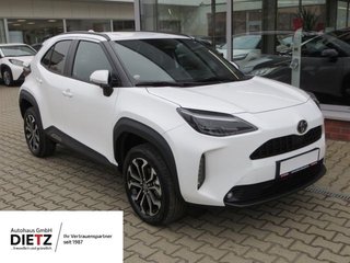 Toyota Yaris Cross 1.5 VVT-iE Hybrid FWD Team D*ACC*KAM