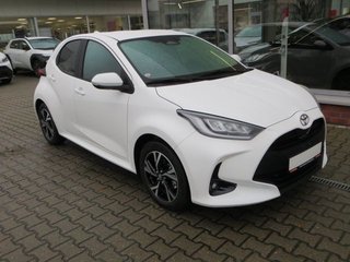 Toyota Yaris age.one-day registration Kaufen