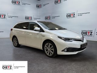 Toyota Auris Touring Sports 1.8 Hybrid Executive*PANO