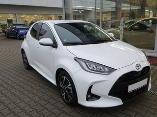 Toyota Yaris age.one-day registration Kaufen