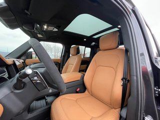 Land Rover Defender Новое авто купить