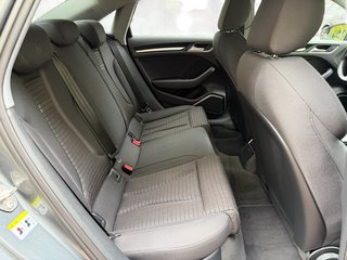 Audi A3 Limousine sport Bang & Olufsen LED Scheinw. - bilder 6