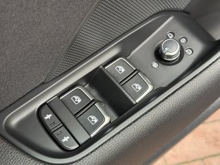 Audi A3 Limousine sport Bang & Olufsen LED Scheinw. - bilder 10