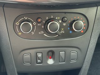 Dacia Sandero II Stepway Prestige Automatik 1.Hand - bilder 21