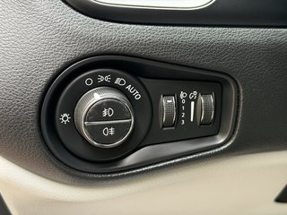 Jeep Renegade Longitude FWD Automatik 1.Hand - foto 10