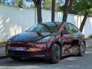 Tesla Model Y Gebrauchtwagen Kaufen