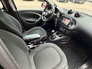 smart forfour Basis 66 kW - bilder 11