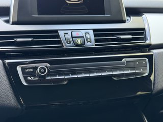 BMW 218 d Active Tourer  Tüv Neu Navi - foto 26