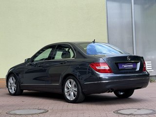 Mercedes-Benz C 180 CGI BlueEfficiency Automatik - foto 5