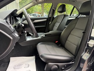 Mercedes-Benz C 180 CGI BlueEfficiency Automatik - foto 4