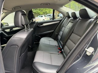 Mercedes-Benz C 180 CGI BlueEfficiency Automatik - foto 6