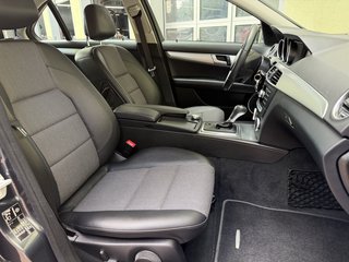 Mercedes-Benz C 180 CGI BlueEfficiency Automatik - foto 2