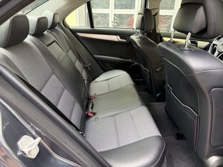 Mercedes-Benz C 180 CGI BlueEfficiency Automatik - foto 8