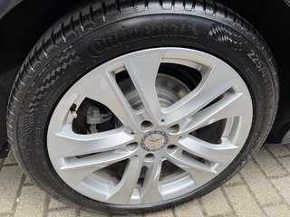 Mercedes-Benz C 180 CGI BlueEfficiency Automatik - foto 34