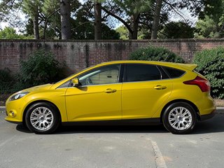 Ford Focus Titanium PDC SHZ 6 Gang - foto 9