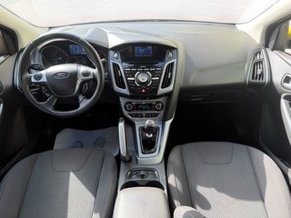 Ford Focus Titanium PDC SHZ 6 Gang - foto 6