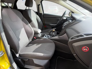 Ford Focus Titanium PDC SHZ 6 Gang - foto 4