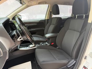Mitsubishi Outlander PHEV Basis 4WD Plug in Hybrid - bilder 4