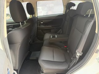 Mitsubishi Outlander PHEV Basis 4WD Plug in Hybrid - bilder 6