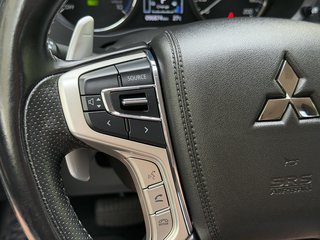 Mitsubishi Outlander PHEV Basis 4WD Plug in Hybrid - bilder 14