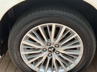 Mitsubishi Outlander PHEV Basis 4WD Plug in Hybrid - bilder 53