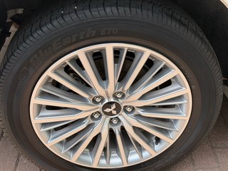 Mitsubishi Outlander PHEV Basis 4WD Plug in Hybrid - bilder 56