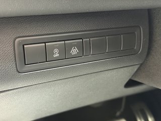 Peugeot 308 SW Allure Automatik Navi CAM Full-LED-Paket - bilder 11