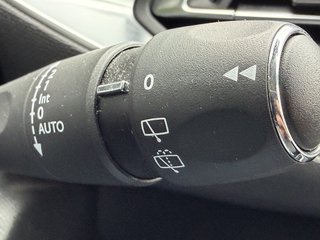 Peugeot 308 SW Allure Automatik Navi CAM Full-LED-Paket - bilder 16