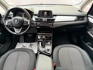 BMW 220 i Advantage Automatik 1.Hand - foto 6