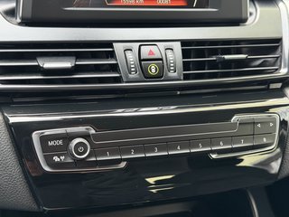 BMW 220 i Advantage Automatik 1.Hand - foto 19